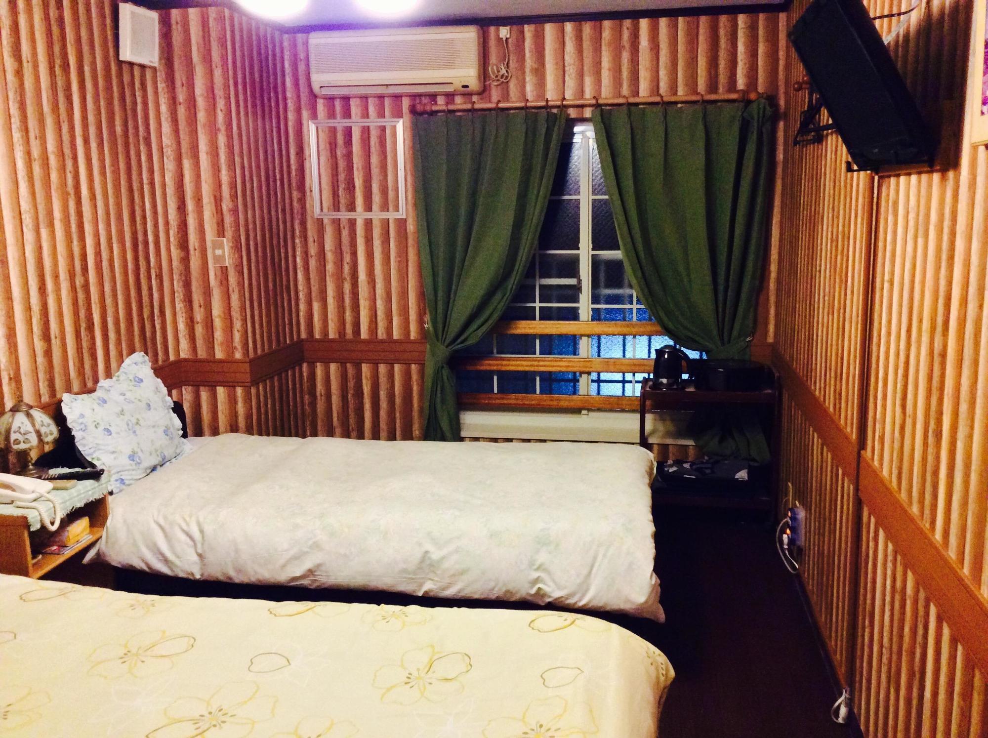Hotel Villa Dogo Matsuyama  Bagian luar foto